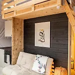 Bunny Glamp Корбелюв