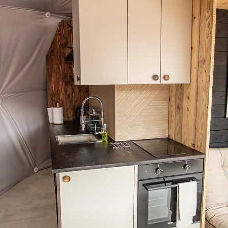 Luksusowy namiot Bunny Glamp Korbielów