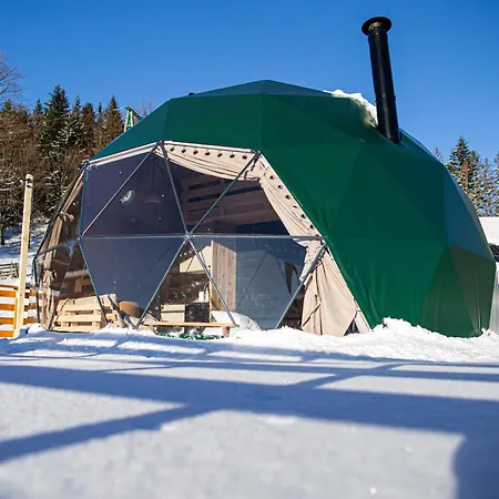 Luksusowy namiot Bunny Glamp Korbielów