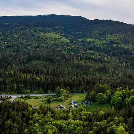 Luksusowy namiot Bunny Glamp Korbielów