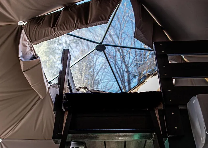 Bunny Glamp Οργανωμένο κάμπινγκ Korbielów